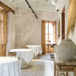 Begoña Rodrigo_restaurant photo