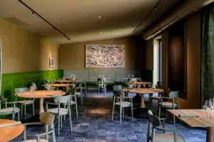 Jessica Rosval_Restaurant_credit Lido Vannucchi